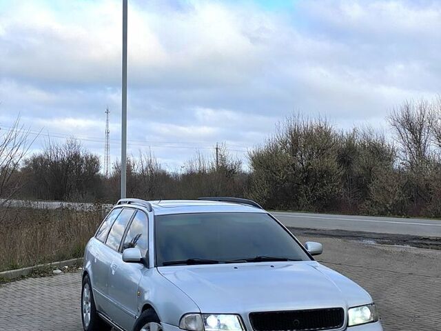 Серый Ауди А4, объемом двигателя 1.8 л и пробегом 0 тыс. км за 3300 $, фото 1 на Automoto.ua