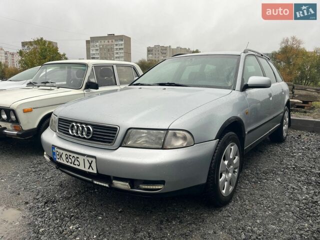 Сірий Ауді А4, об'ємом двигуна 1.6 л та пробігом 350 тис. км за 2200 $, фото 1 на Automoto.ua