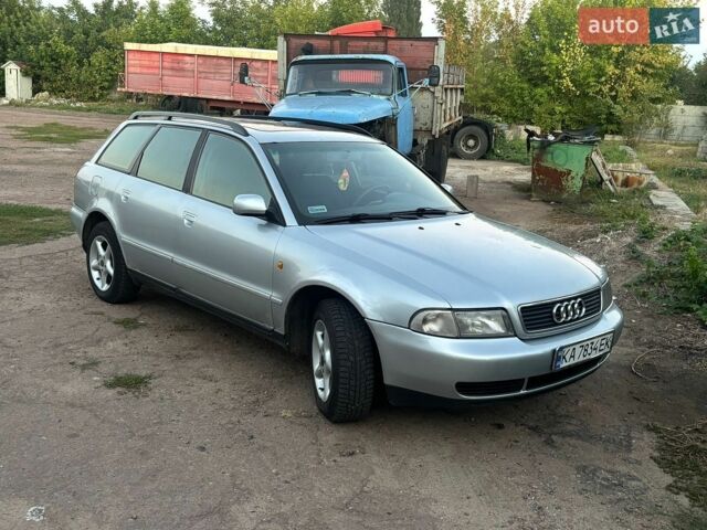 Сірий Ауді А4, об'ємом двигуна 1.6 л та пробігом 408 тис. км за 2850 $, фото 1 на Automoto.ua