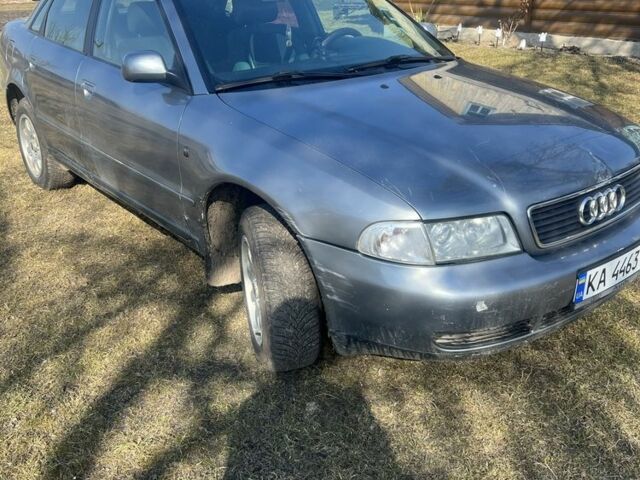 Серый Ауди А4, объемом двигателя 1.6 л и пробегом 275 тыс. км за 3160 $, фото 1 на Automoto.ua