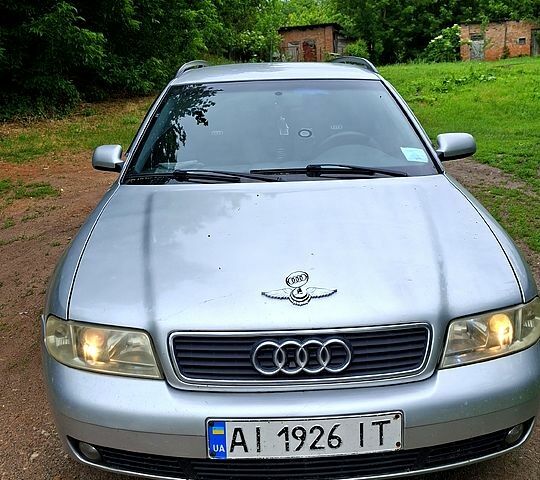 Сірий Ауді А4, об'ємом двигуна 1.9 л та пробігом 400 тис. км за 3000 $, фото 1 на Automoto.ua
