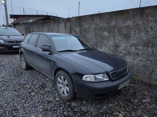 Серый Ауди А4, объемом двигателя 0 л и пробегом 299 тыс. км за 1800 $, фото 1 на Automoto.ua