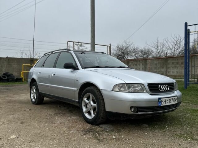 Серый Ауди А4, объемом двигателя 1.8 л и пробегом 268 тыс. км за 3500 $, фото 1 на Automoto.ua