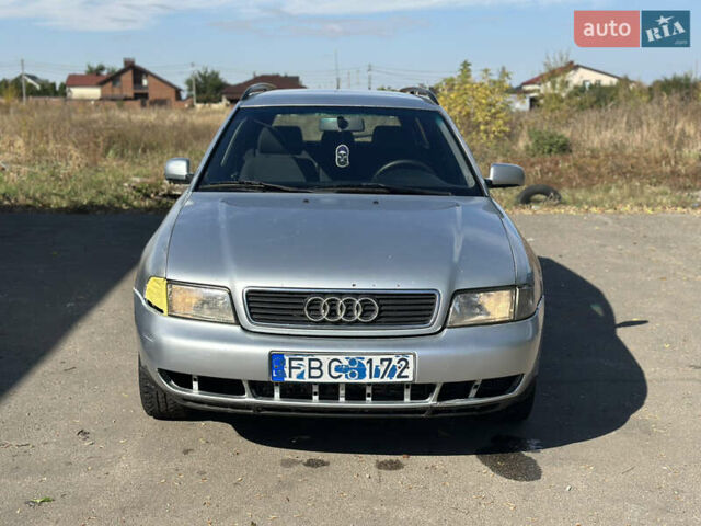 Сірий Ауді А4, об'ємом двигуна 2.5 л та пробігом 300 тис. км за 1850 $, фото 1 на Automoto.ua