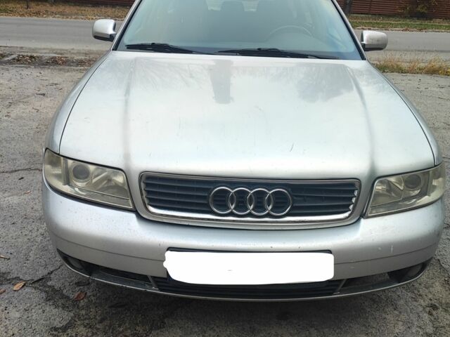 Серый Ауди А4, объемом двигателя 0 л и пробегом 111 тыс. км за 1700 $, фото 1 на Automoto.ua