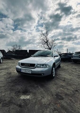 Сірий Ауді А4, об'ємом двигуна 1.9 л та пробігом 298 тис. км за 4100 $, фото 1 на Automoto.ua