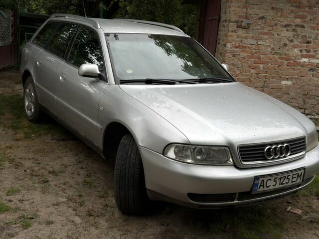 Сірий Ауді А4, об'ємом двигуна 2.5 л та пробігом 332 тис. км за 3800 $, фото 1 на Automoto.ua