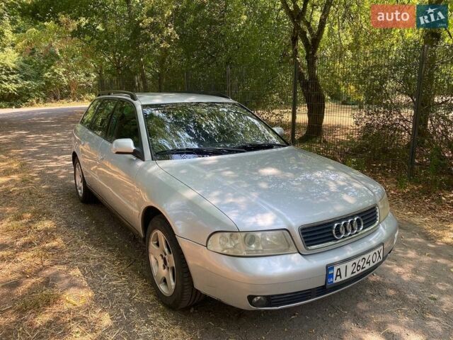 Сірий Ауді А4, об'ємом двигуна 1.6 л та пробігом 372 тис. км за 3250 $, фото 1 на Automoto.ua
