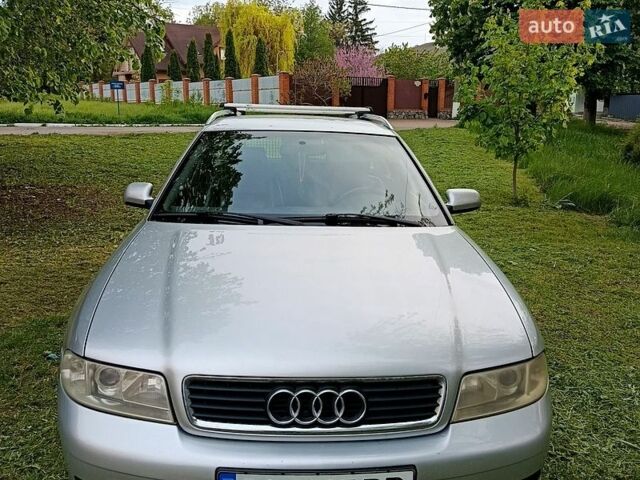 Серый Ауди А4, объемом двигателя 1.6 л и пробегом 277 тыс. км за 4500 $, фото 1 на Automoto.ua