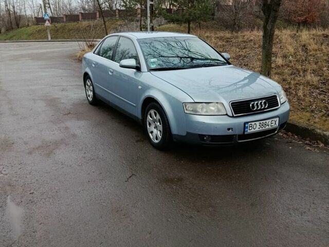 Сірий Ауді А4, об'ємом двигуна 2 л та пробігом 300 тис. км за 4200 $, фото 1 на Automoto.ua