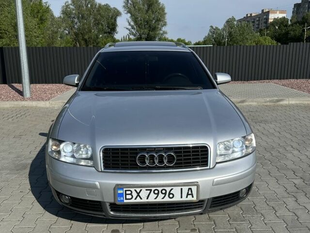 Сірий Ауді А4, об'ємом двигуна 1.8 л та пробігом 268 тис. км за 4700 $, фото 1 на Automoto.ua