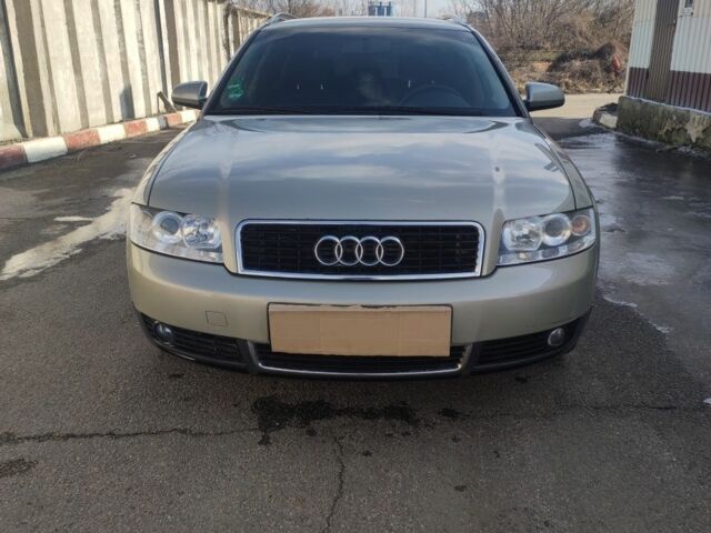 Сірий Ауді А4, об'ємом двигуна 0 л та пробігом 275 тис. км за 3055 $, фото 1 на Automoto.ua