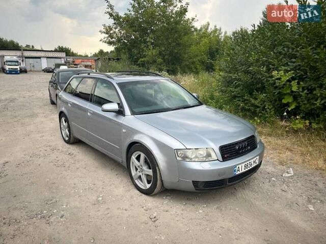 Ауді А4 2002 у Обухове на Automoto.ua Сірий Ауді А4, об'ємом двигуна 2.5 л та пробігом 320 тис. км за 3900 $, фото 1 на Automoto.ua