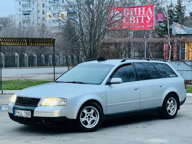 Серый Ауди А4, объемом двигателя 2.5 л и пробегом 200 тыс. км за 2350 $, фото 1 на Automoto.ua