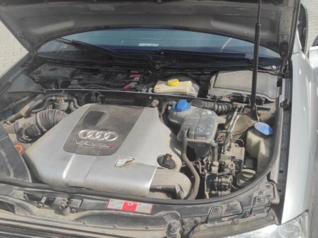 Сірий Ауді А4, об'ємом двигуна 2.5 л та пробігом 253 тис. км за 4200 $, фото 1 на Automoto.ua
