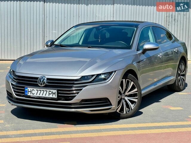 Серый Ауди А4, объемом двигателя 2.5 л и пробегом 400 тыс. км за 2219 $, фото 1 на Automoto.ua