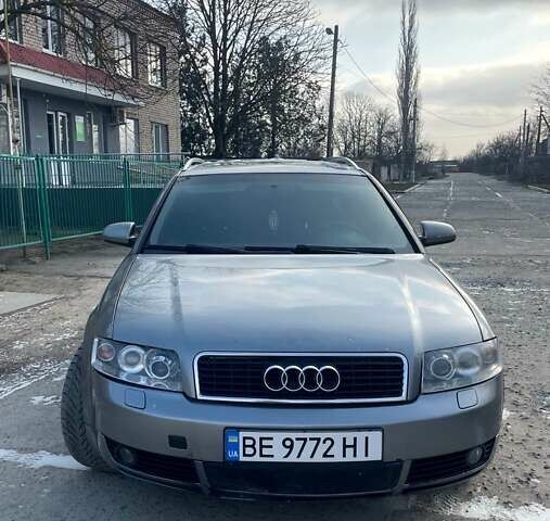 Сірий Ауді А4, об'ємом двигуна 2.5 л та пробігом 349 тис. км за 4400 $, фото 1 на Automoto.ua