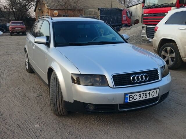 Серый Ауди А4, объемом двигателя 1.8 л и пробегом 320 тыс. км за 5200 $, фото 1 на Automoto.ua