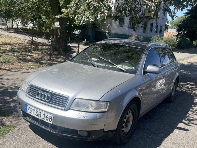 Сірий Ауді А4, об'ємом двигуна 2.5 л та пробігом 427 тис. км за 1701 $, фото 1 на Automoto.ua