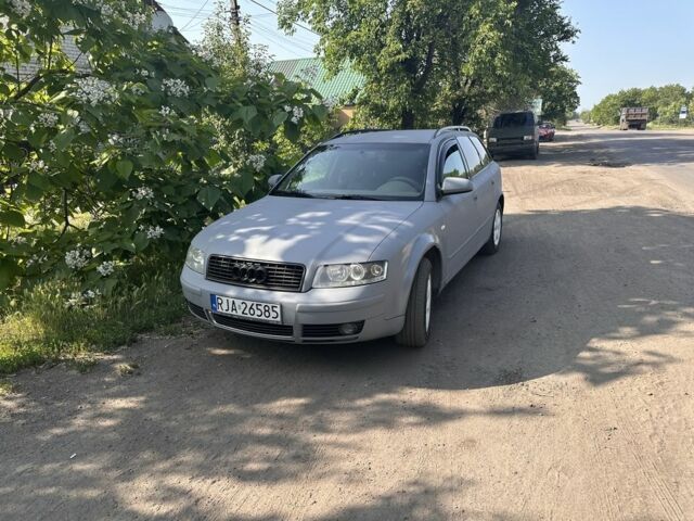 Серый Ауди А4, объемом двигателя 1.9 л и пробегом 500 тыс. км за 3000 $, фото 1 на Automoto.ua
