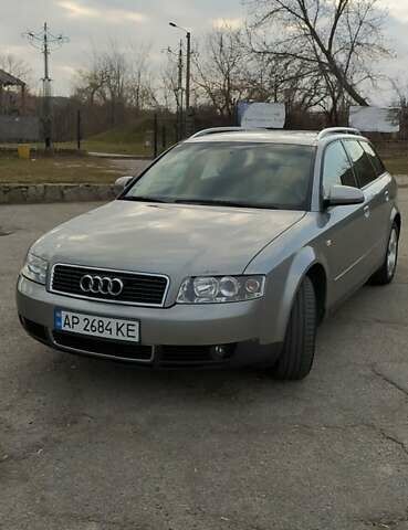 Серый Ауди А4, объемом двигателя 2 л и пробегом 245 тыс. км за 7000 $, фото 1 на Automoto.ua