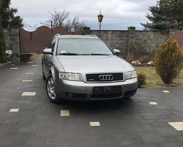 Серый Ауди А4, объемом двигателя 2.5 л и пробегом 260 тыс. км за 2450 $, фото 1 на Automoto.ua