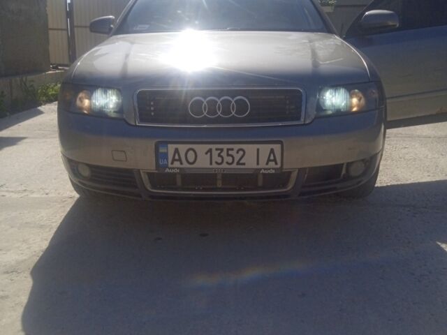 Сірий Ауді А4, об'ємом двигуна 1.9 л та пробігом 365 тис. км за 4500 $, фото 1 на Automoto.ua