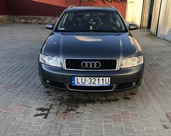 Серый Ауди А4, объемом двигателя 1.9 л и пробегом 325 тыс. км за 2200 $, фото 1 на Automoto.ua