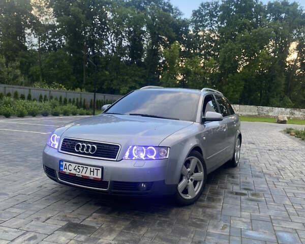 Серый Ауди А4, объемом двигателя 1.8 л и пробегом 220 тыс. км за 6200 $, фото 1 на Automoto.ua