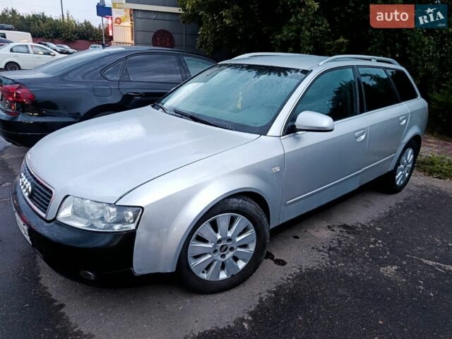 Сірий Ауді А4, об'ємом двигуна 2.5 л та пробігом 100 тис. км за 3491 $, фото 1 на Automoto.ua