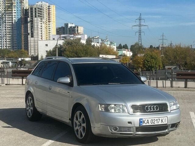 Сірий Ауді А4, об'ємом двигуна 2.5 л та пробігом 369 тис. км за 3500 $, фото 1 на Automoto.ua