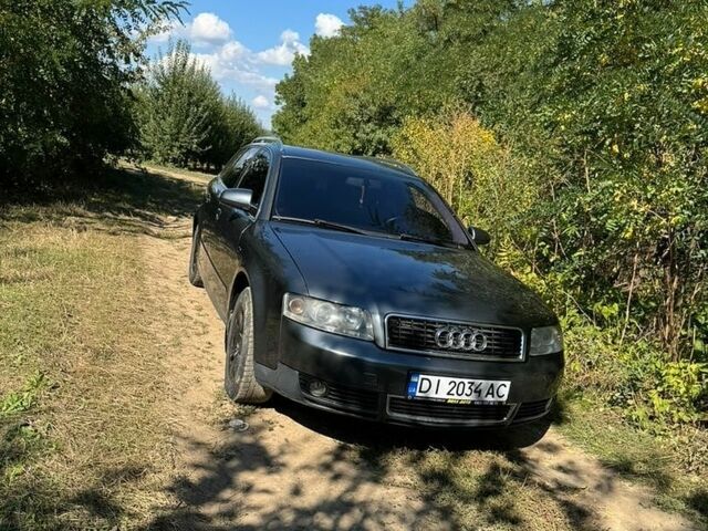 Сірий Ауді А4, об'ємом двигуна 1.98 л та пробігом 289 тис. км за 3500 $, фото 1 на Automoto.ua