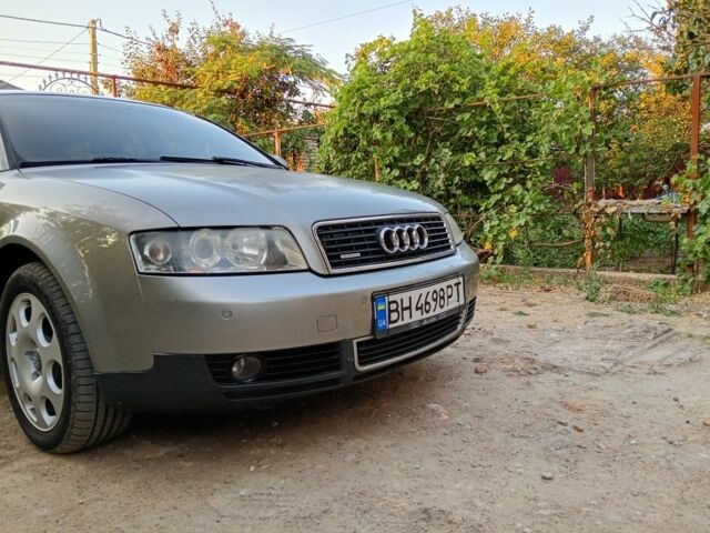 Сірий Ауді А4, об'ємом двигуна 2.5 л та пробігом 289 тис. км за 3746 $, фото 1 на Automoto.ua