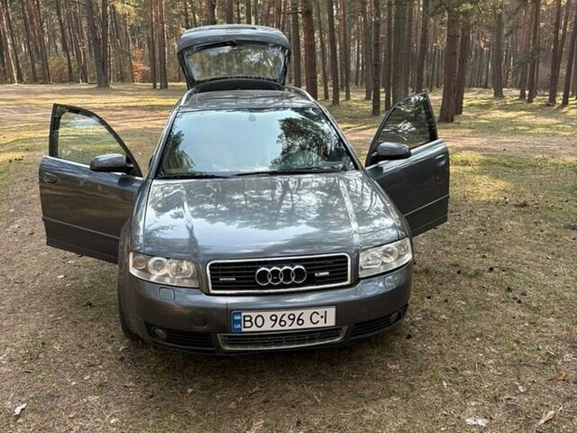 Сірий Ауді А4, об'ємом двигуна 2.5 л та пробігом 260 тис. км за 4500 $, фото 1 на Automoto.ua