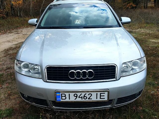 Сірий Ауді А4, об'ємом двигуна 2 л та пробігом 305 тис. км за 5400 $, фото 1 на Automoto.ua
