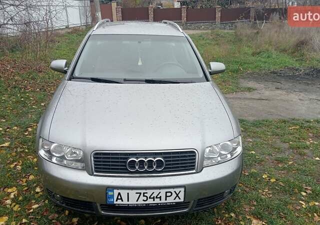 Серый Ауди А4, объемом двигателя 2 л и пробегом 225 тыс. км за 5600 $, фото 1 на Automoto.ua