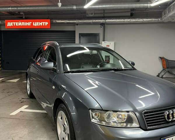 Сірий Ауді А4, об'ємом двигуна 2.5 л та пробігом 292 тис. км за 6500 $, фото 1 на Automoto.ua