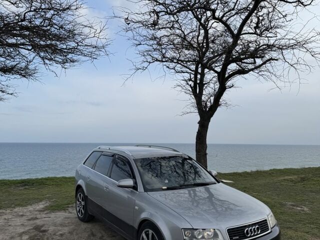 Серый Ауди А4, объемом двигателя 2.5 л и пробегом 470 тыс. км за 3200 $, фото 1 на Automoto.ua