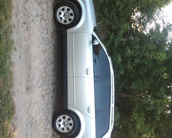 Сірий Ауді А4, об'ємом двигуна 2 л та пробігом 186 тис. км за 6000 $, фото 1 на Automoto.ua