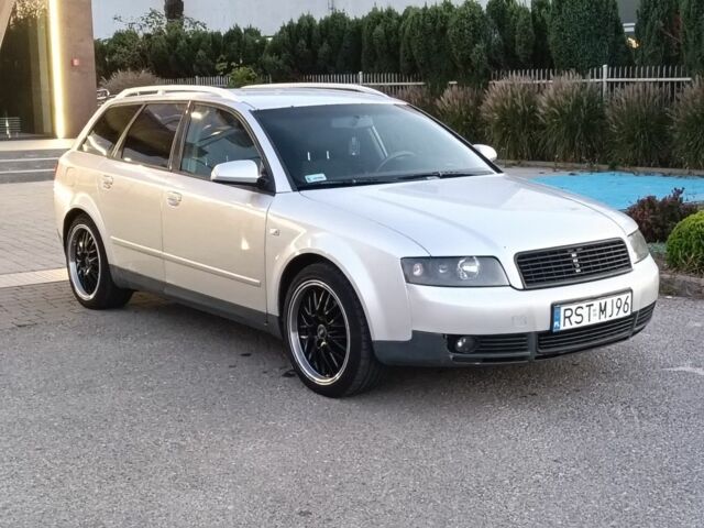 Серый Ауди А4, объемом двигателя 0 л и пробегом 295 тыс. км за 2009 $, фото 1 на Automoto.ua
