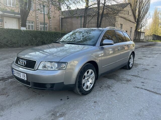 Серый Ауди А4, объемом двигателя 2 л и пробегом 352 тыс. км за 4400 $, фото 1 на Automoto.ua