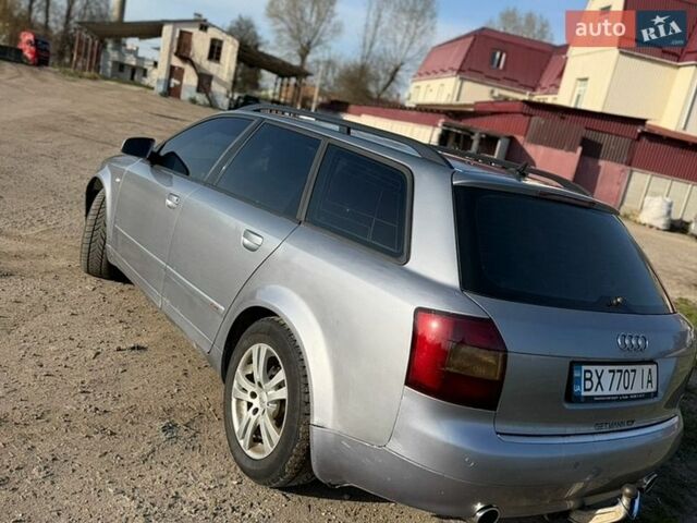 Серый Ауди А4, объемом двигателя 2.5 л и пробегом 370 тыс. км за 3999 $, фото 1 на Automoto.ua