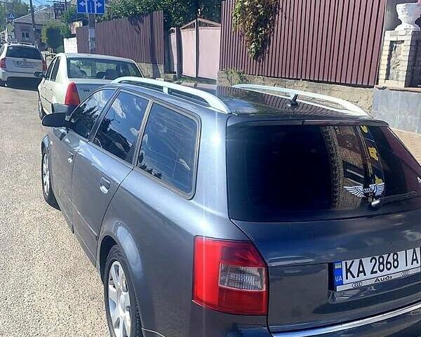 Серый Ауди А4, объемом двигателя 2.5 л и пробегом 400 тыс. км за 4500 $, фото 1 на Automoto.ua