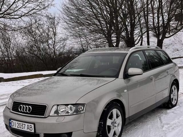 Сірий Ауді А4, об'ємом двигуна 1.8 л та пробігом 350 тис. км за 4950 $, фото 1 на Automoto.ua