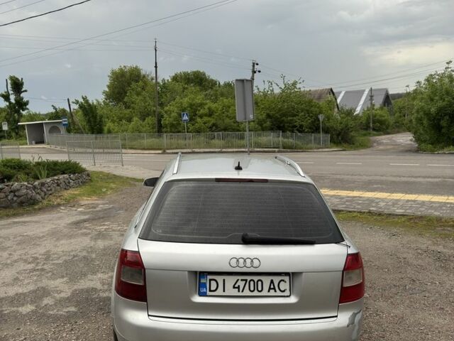 Серый Ауди А4, объемом двигателя 2 л и пробегом 300 тыс. км за 4300 $, фото 1 на Automoto.ua