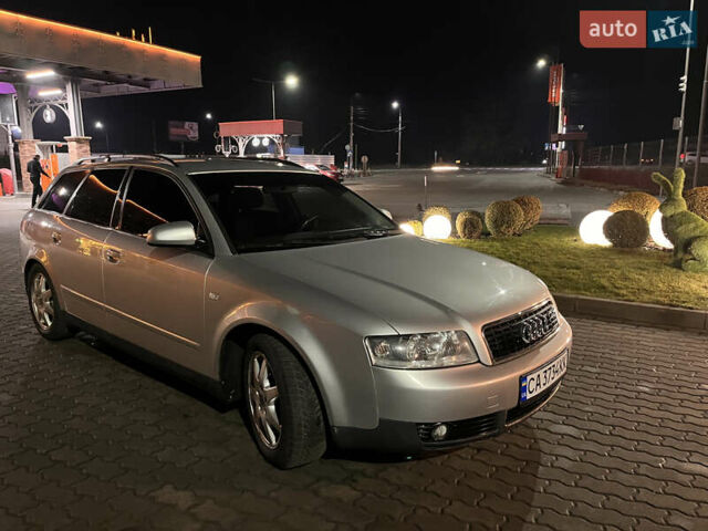 Серый Ауди А4, объемом двигателя 1.8 л и пробегом 242 тыс. км за 4500 $, фото 1 на Automoto.ua