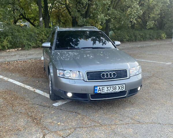 Сірий Ауді А4, об'ємом двигуна 2.5 л та пробігом 398 тис. км за 5300 $, фото 1 на Automoto.ua