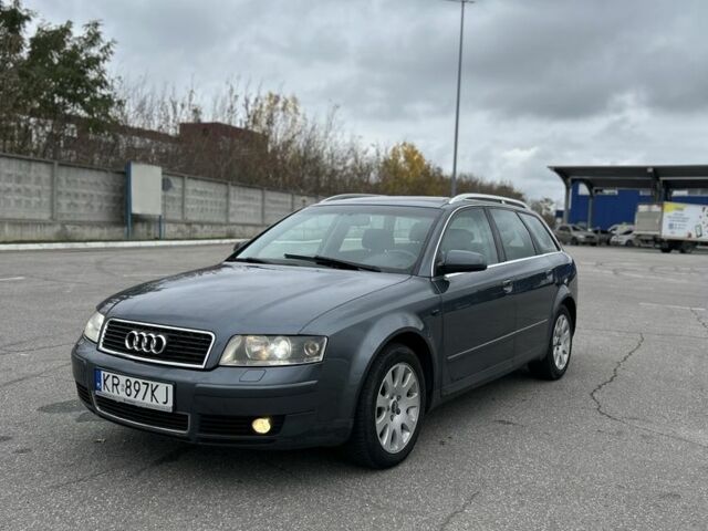 Серый Ауди А4, объемом двигателя 2.5 л и пробегом 272 тыс. км за 2900 $, фото 1 на Automoto.ua