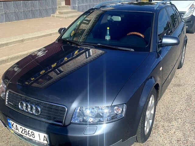 Сірий Ауді А4, об'ємом двигуна 2.5 л та пробігом 400 тис. км за 4500 $, фото 1 на Automoto.ua