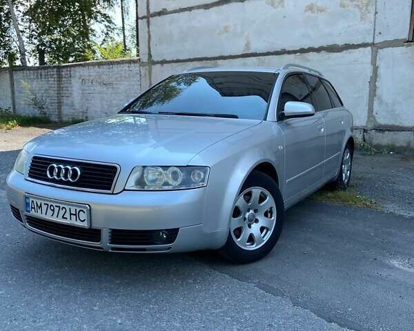 Серый Ауди А4, объемом двигателя 1.6 л и пробегом 315 тыс. км за 5250 $, фото 1 на Automoto.ua